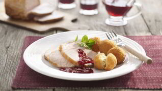 Брусничный соус