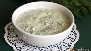 Йогуртовый соус с фетой и маслинами