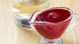 Вишневый соус с вином