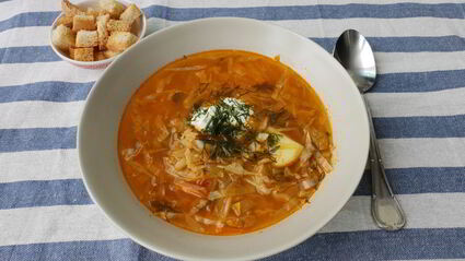 борщ на курином бульоне