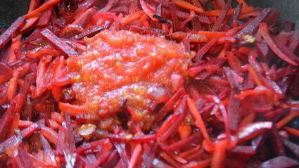 борщ с фрикадельками