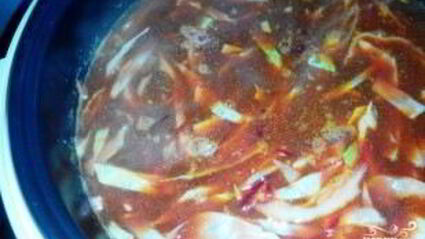 борщ с тушенкой в мультиварке