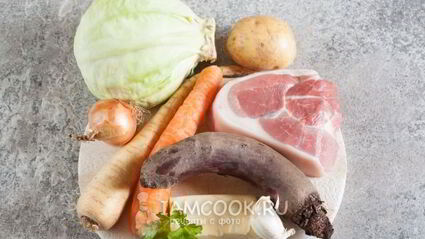 борщ со свининой