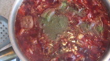 постный грибной борщ с черносливом