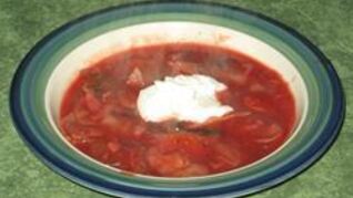 Вегетарианский грибной борщ с фасолью