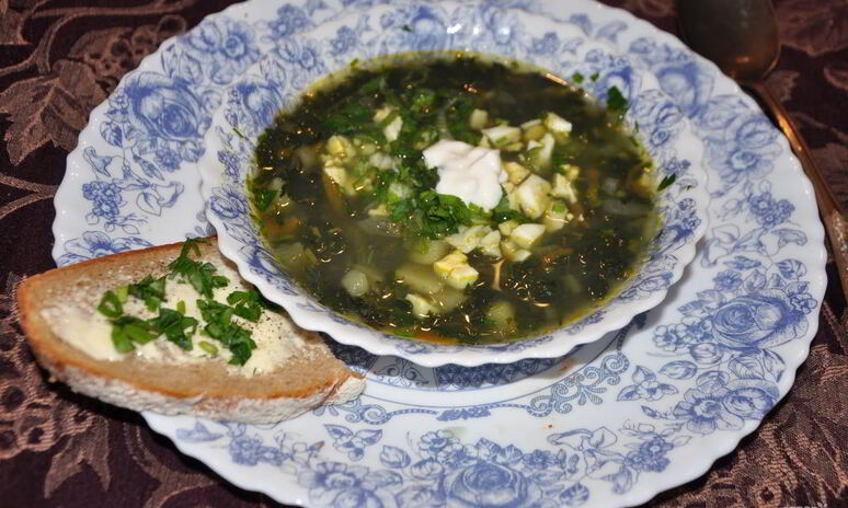 Рецепт зеленый борщ из крапивы