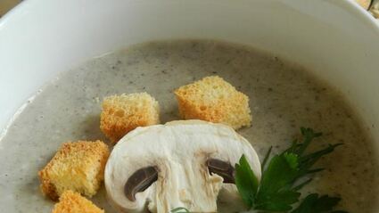 крем-суп шампиньон всему голова