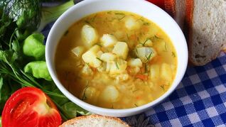 Куриный суп с рисом и картошкой