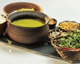 Мохинга — бирманский рыбный суп с лапшой