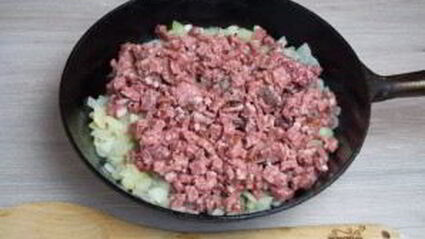 солянка с колбасой