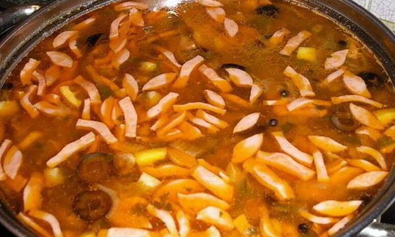 Рецепт солянка с опятами и куриным сердцем