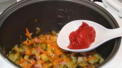 солянка со свининой в мультиварке