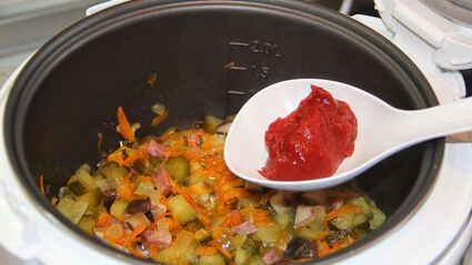 солянка в мультиварке