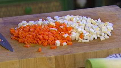 суп из чечевицы с сельдереем