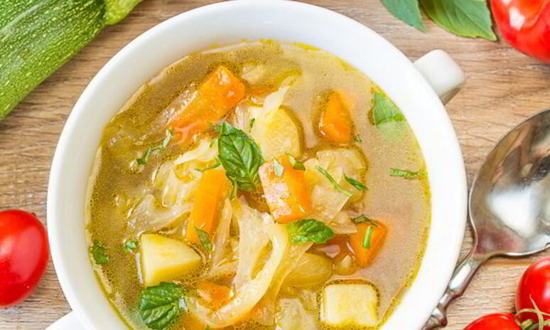 Рецепт суп из молодой капусты для худеющих