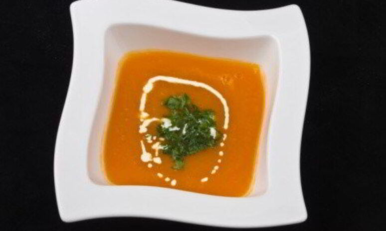 Рецепт быстрый морковный суп-пюре с укропным песто