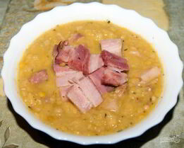 Гороховый суп-пюре с ветчиной