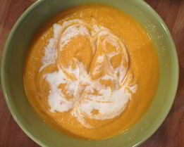 Морковно-имбирный суп-пюре