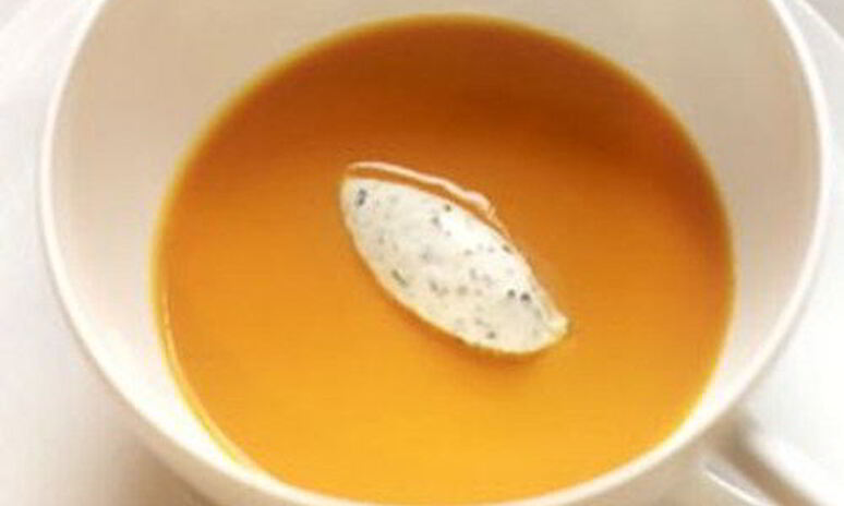 Рецепт морковный суп-пюре с ароматным муссом