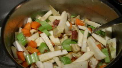 нежный суп-пюре биск из овощей и каштанов