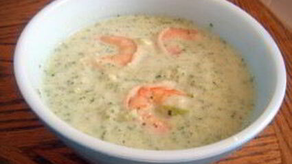 суп-пюре из брокколи с креветками