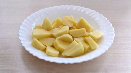 суп-пюре из чечевицы и золотистых овощей