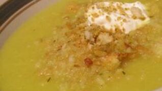 Суп-пюре из кабачков с карри