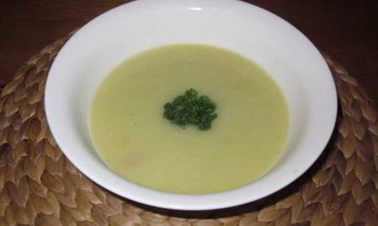 Рецепт суп-пюре из лука порея с беконом