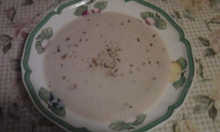 Рецепт суп-пюре из цветной капусты с грецкими орехами