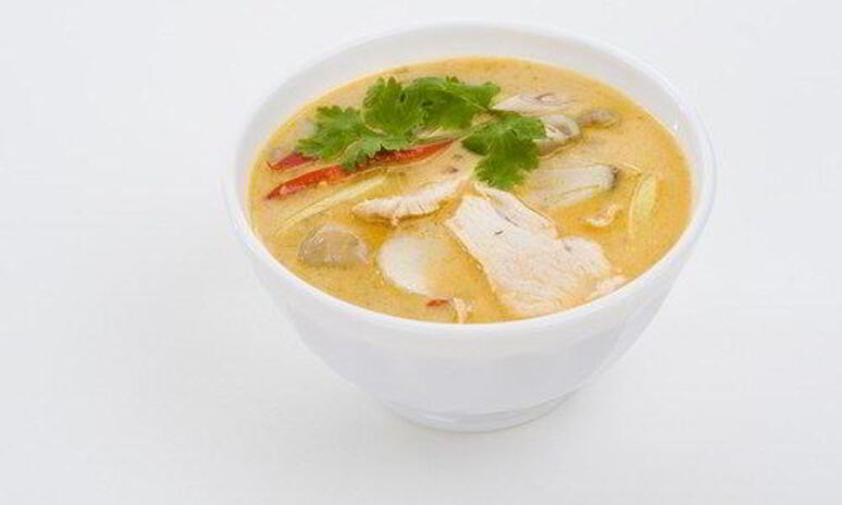 Рецепт суп-пюре из цыпленка с орехами