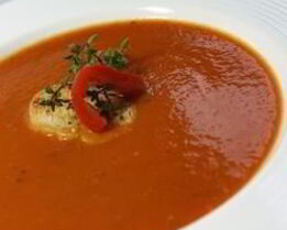 Суп-пюре из запеченного сладкого перца и помидоров