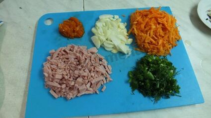 суп-пюре с ветчиной и яйцом