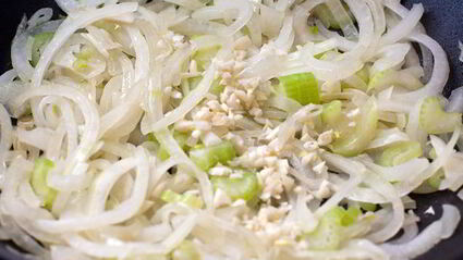 свекольный суп-пюре