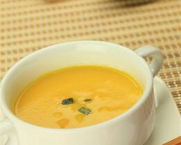 Тыквенный суп-пюре с мандариновым соком