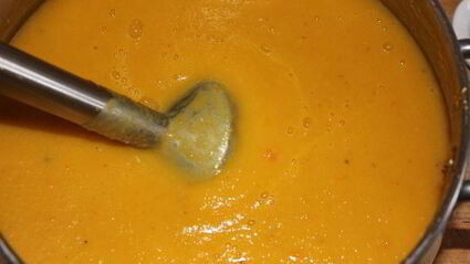 тыквенный суп-пюре с манго и зеленым чаем