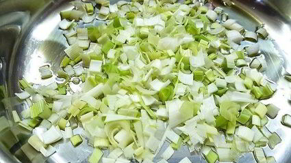 тыквенный суп-пюре с нутом и креветками