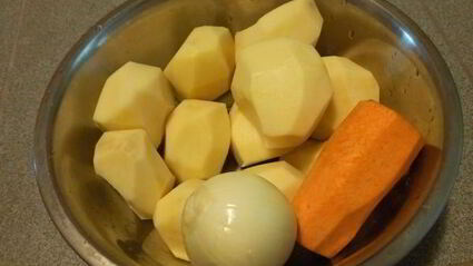 суп рисовый с мясом курицы