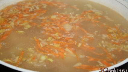 суп с форелью и морским окунем