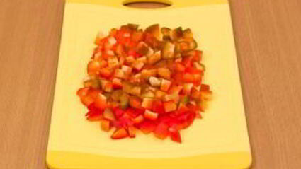 суп с цыпленком, овощами и клецками с зеленью