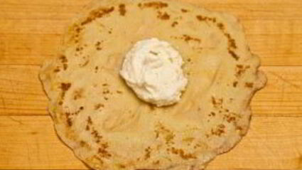 блинчики с творогом в сметане