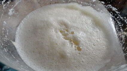 блины на пиве с зеленым горошком