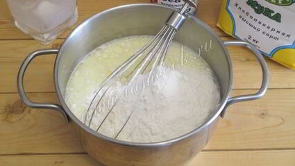 блины с припеком из сыра и зелени