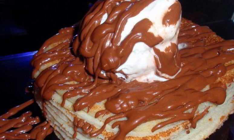 Рецепт манные блины с шоколадом к масленице