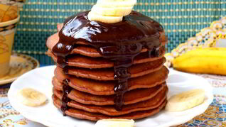 Панкейки с шоколадом и кунжутом