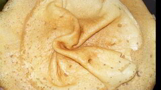 Тонкие блины бездрожжевые на молоке с дырочками