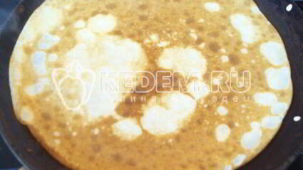 запеченные блины с курицей и грибами