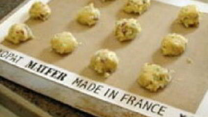 булочки с беконом и сыром