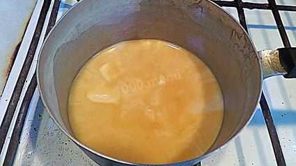 булочки с изюмом и маком на сдобном тесте