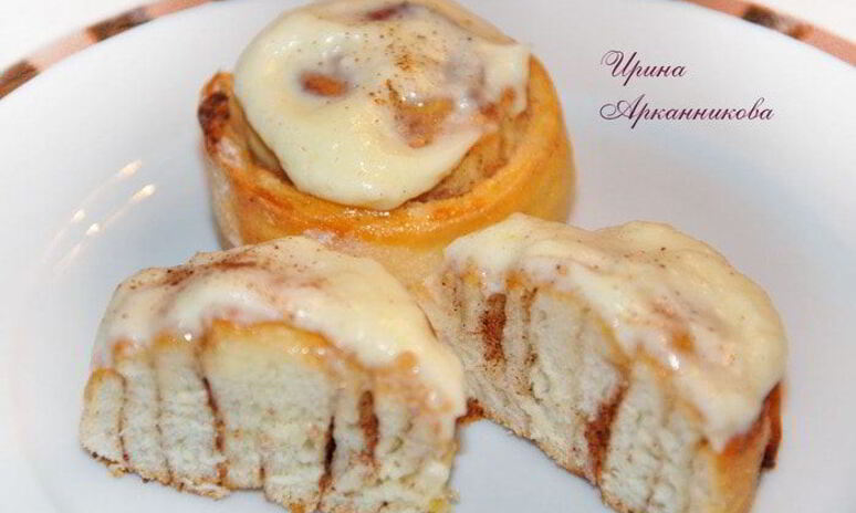 Рецепт булочки с корицей и сливочной заливкой