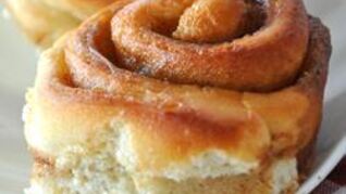 Булочки с корицей на кефире